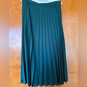 J. Crew Emerald Green Pleated Skirt, Size 10